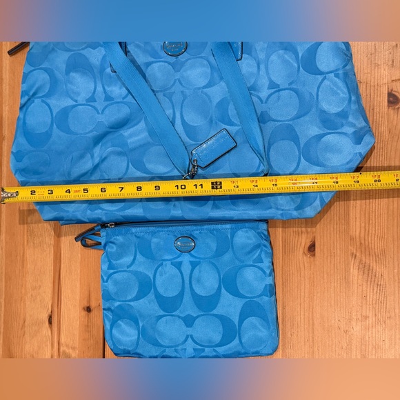 Coach Getaway Signature Nylon Weekender Bag Set -Bright Blue - Picture 14 of 16